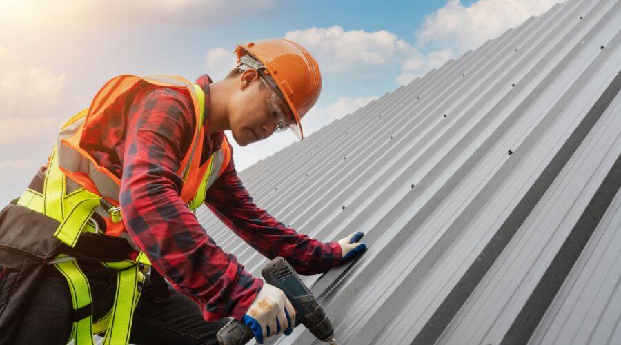 Professional Flat Roofing Installation in Banquete, TX